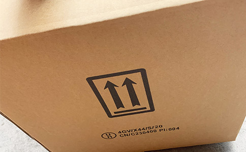 不銹鋼瓦楞巖棉夾芯板 交貨期快